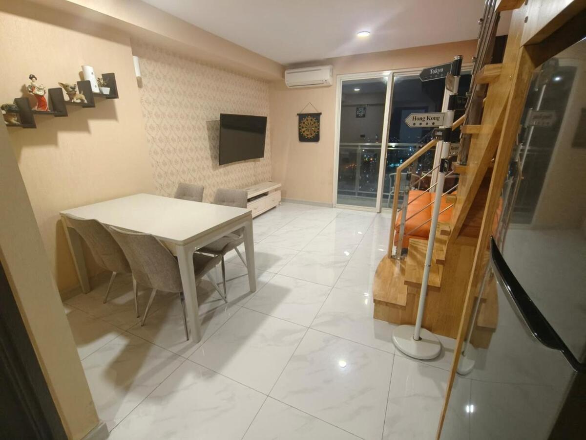 Huge Family Jati Junction - Pool & Gym Apartemen Medan